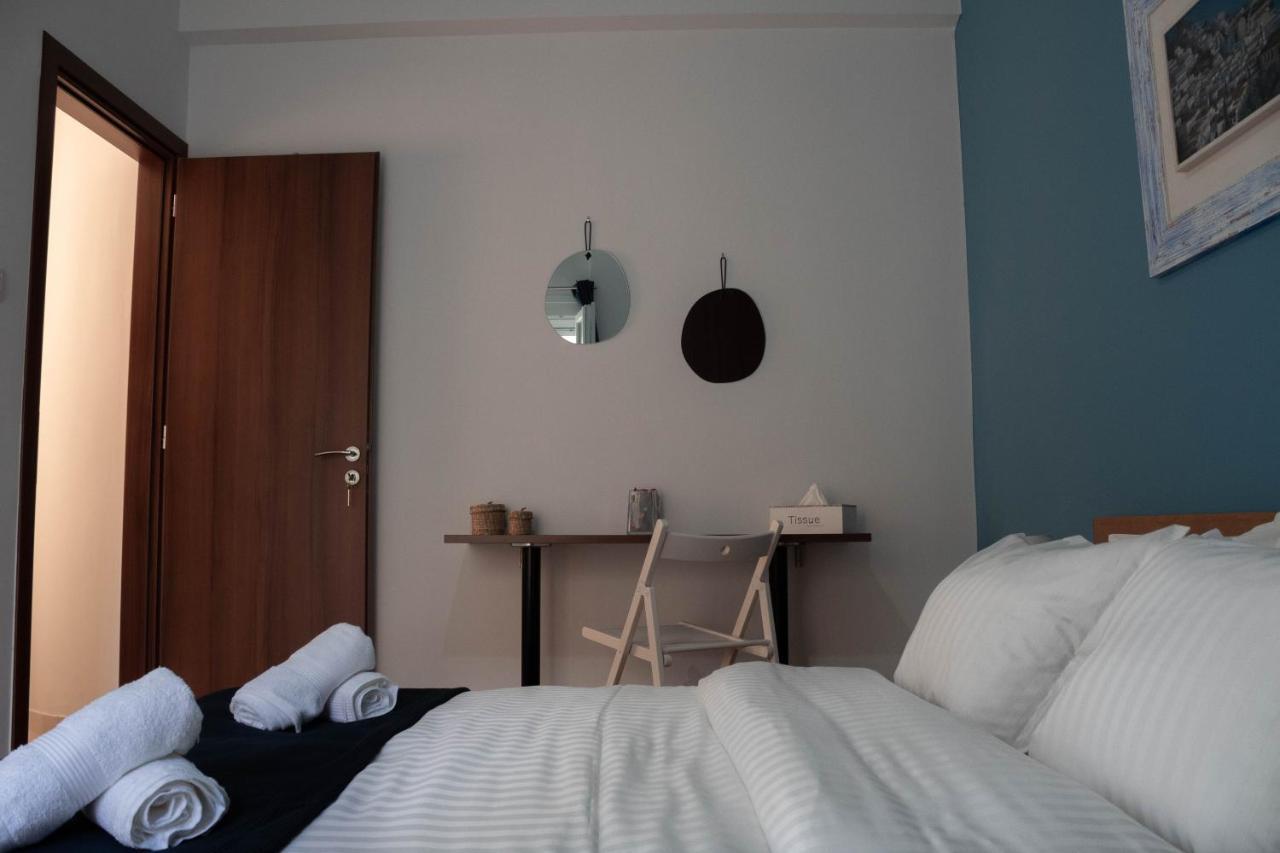 Cosy And Central Home In Athena Bagian luar foto