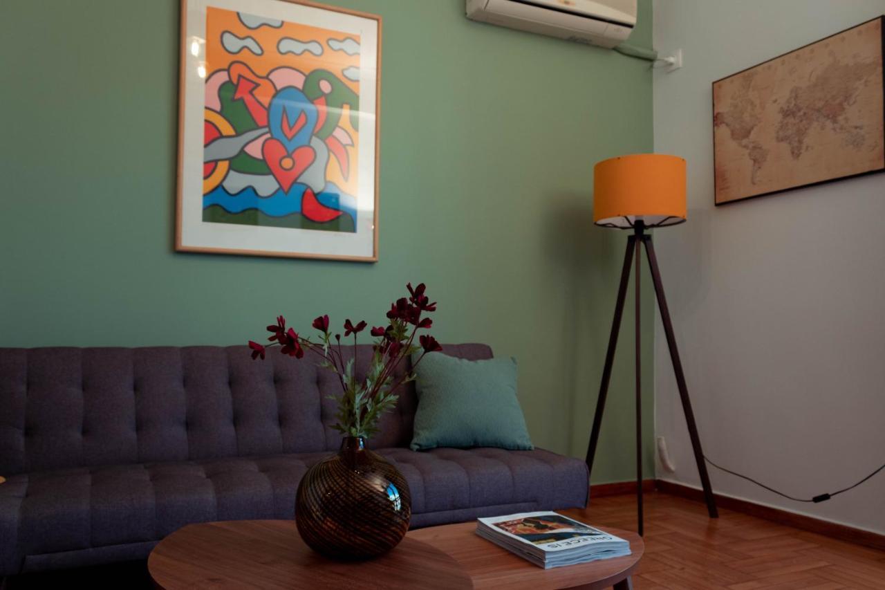 Cosy And Central Home In Athena Bagian luar foto