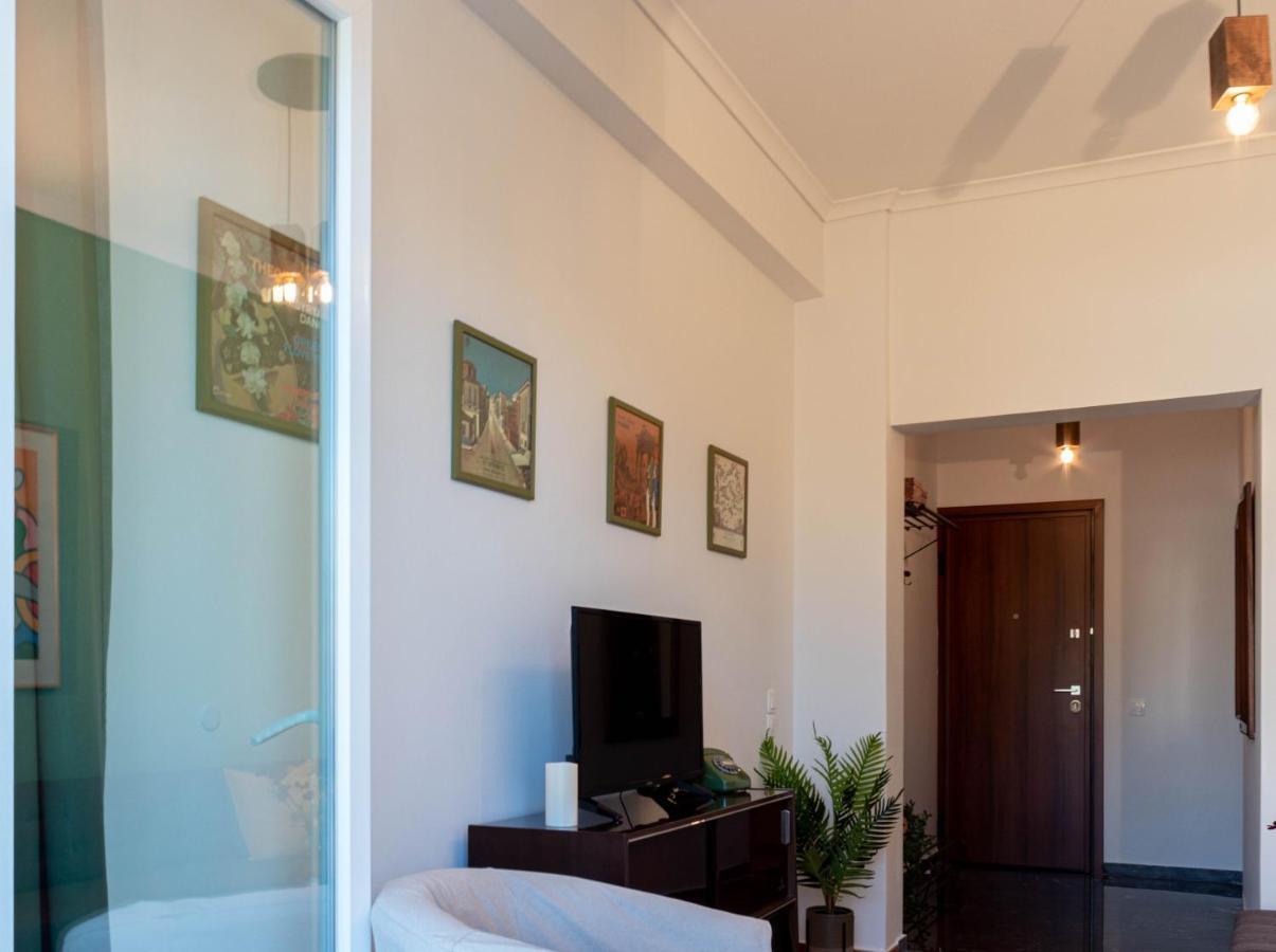 Cosy And Central Home In Athena Bagian luar foto